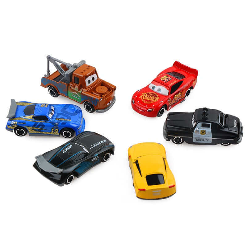 Disney Cars 3 a l echelle 1 55 Lightning McQueen et plus